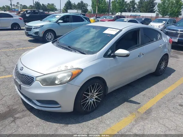 KNAFK4A6XG5548919 2016 KIA FORTE - Image 2