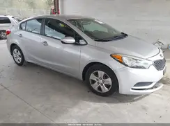 KNAFK4A6XG5550461 2016 KIA FORTE