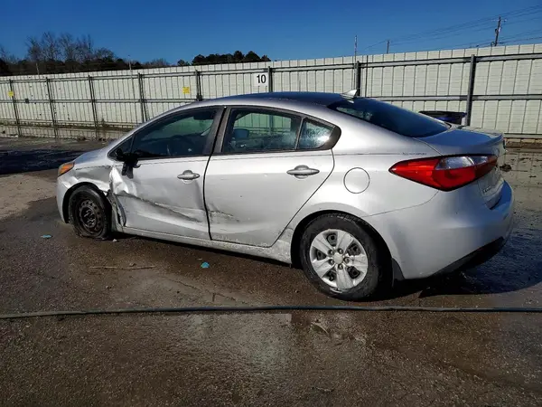 KNAFK4A6XG5551089 2016 KIA FORTE - Image 2
