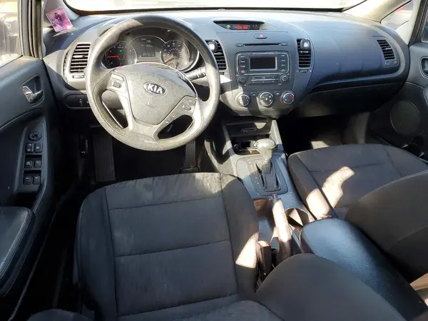 KNAFK4A6XG5551920 2016 KIA FORTE - Image 8