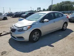 KNAFK4A6XG5563176 2016 KIA FORTE
