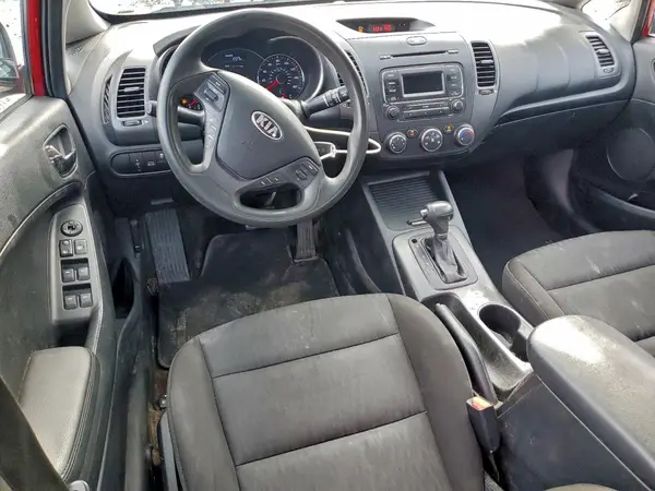 KNAFK4A6XG5563551 2016 KIA FORTE - Image 8
