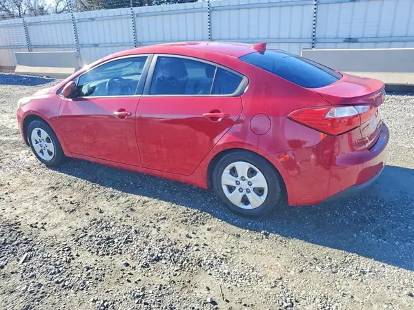 KNAFK4A6XG5563579 2016 KIA FORTE - Image 2
