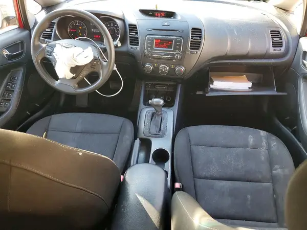 KNAFK4A6XG5564201 2016 KIA FORTE - Image 8