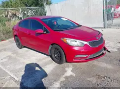 KNAFK4A6XG5568071 2016 KIA FORTE