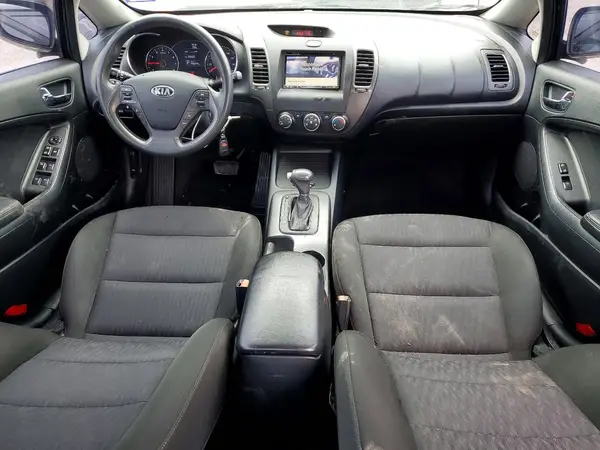 KNAFK4A6XG5577000 2016 KIA FORTE - Image 8