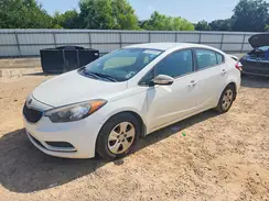KNAFK4A6XG5584190 2016 KIA FORTE