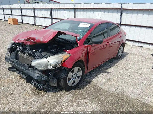 KNAFK4A6XG5585565 2016 KIA FORTE - Image 2