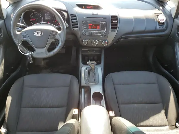 KNAFK4A6XG5585615 2016 KIA FORTE - Image 8