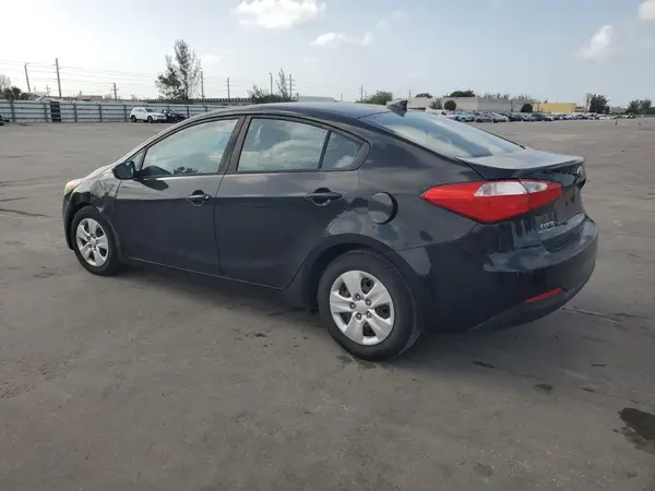 KNAFK4A6XG5588112 2016 KIA FORTE - Image 2