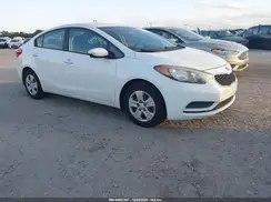KNAFK4A6XG5588126 2016 KIA FORTE