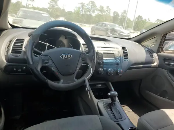 KNAFK4A6XG5591950 2016 KIA FORTE - Image 8