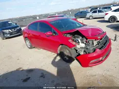 KNAFK4A6XG5601442 2016 KIA FORTE