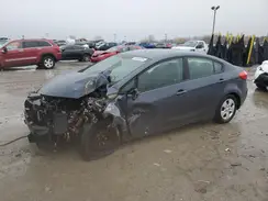 KNAFK4A6XG5610545 2016 KIA FORTE