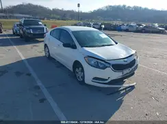 KNAFK4A6XG5611050 2016 KIA FORTE