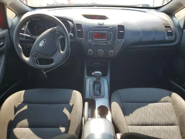 KNAFK4A6XG5611629 2016 KIA FORTE - Image 8