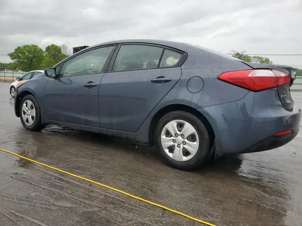 KNAFK4A6XG5613235 2016 KIA FORTE - Image 2