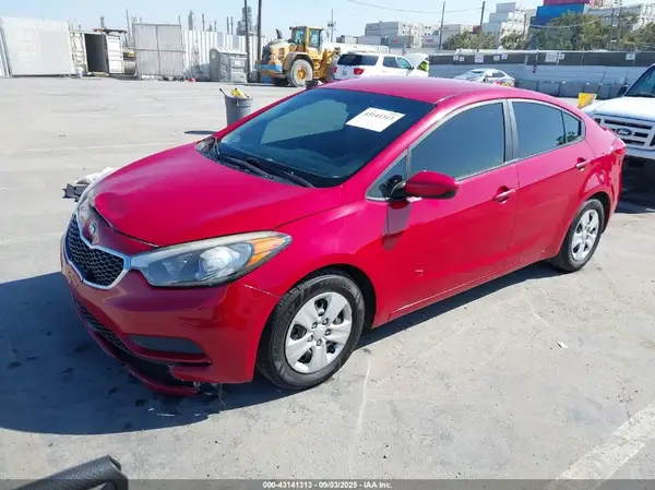 KNAFK4A6XG5613283 2016 KIA FORTE - Image 2