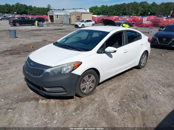 KNAFK4A6XG5620072 2016 KIA FORTE - Image 2