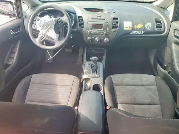 KNAFK5A80G5525267 2016 KIA FORTE - Image 8