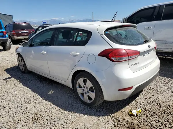 KNAFK5A80G5546555 2016 KIA FORTE - Image 2