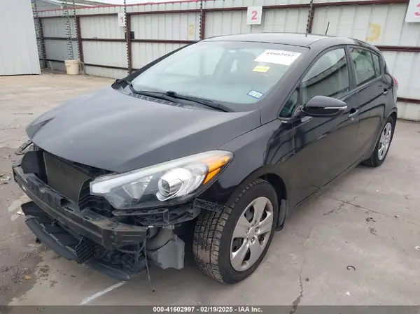 KNAFK5A80G5581824 2016 KIA FORTE - Image 2
