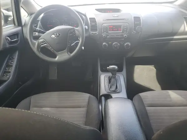 KNAFK5A80G5582455 2016 KIA FORTE - Image 8