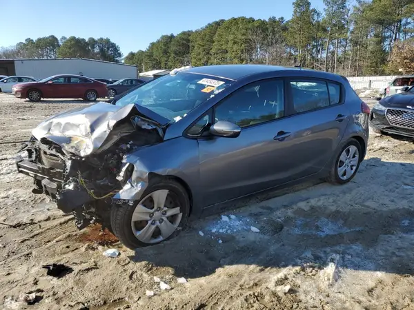 KNAFK5A80G5591074 2016 KIA FORTE - Image 1