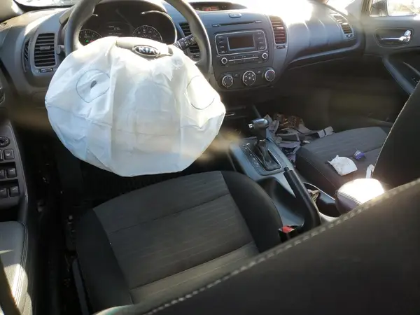 KNAFK5A80G5591074 2016 KIA FORTE - Image 8