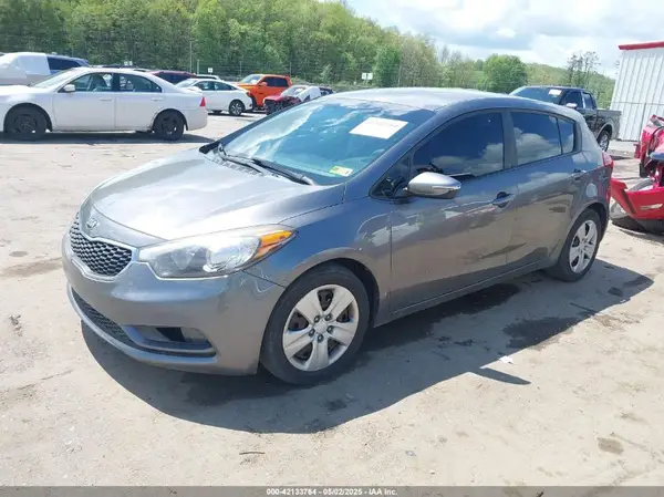 KNAFK5A80G5635588 2016 KIA FORTE - Image 2