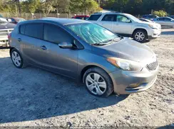KNAFK5A80G5647384 2016 KIA FORTE