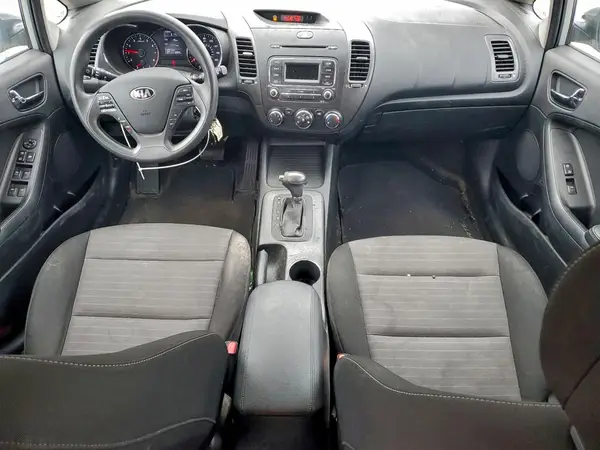 KNAFK5A80G5657171 2016 KIA FORTE - Image 8