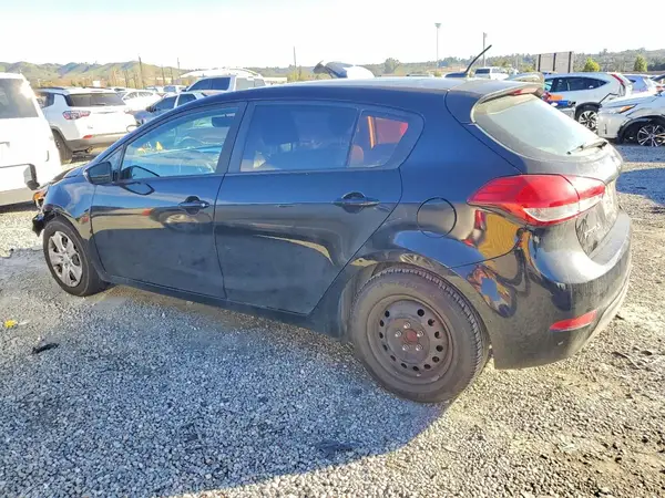 KNAFK5A80H5666941 2017 KIA FORTE - Image 2