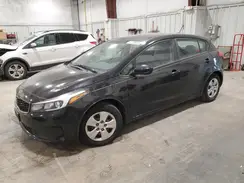 KNAFK5A80H5667376 2017 KIA FORTE