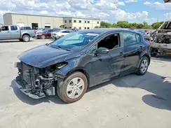 KNAFK5A80H5667460 2017 KIA FORTE