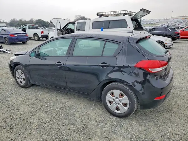 KNAFK5A80H5692391 2017 KIA FORTE - Image 2