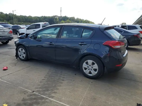 KNAFK5A80H5713675 2017 KIA FORTE - Image 2