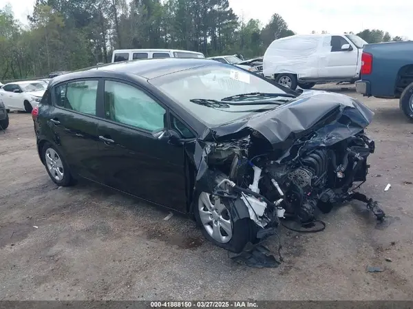KNAFK5A80H5717919 2017 KIA FORTE - Image 1