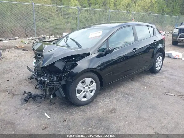 KNAFK5A80H5717919 2017 KIA FORTE - Image 2