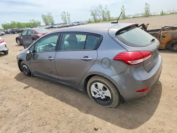 KNAFK5A80H5733201 2017 KIA FORTE - Image 2