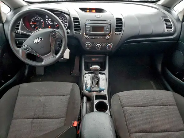 KNAFK5A80J5772716 2018 KIA FORTE - Image 8
