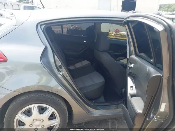 KNAFK5A81G5541378 2016 KIA FORTE - Image 8