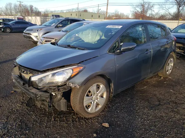 KNAFK5A81G5547956 2016 KIA FORTE - Image 1