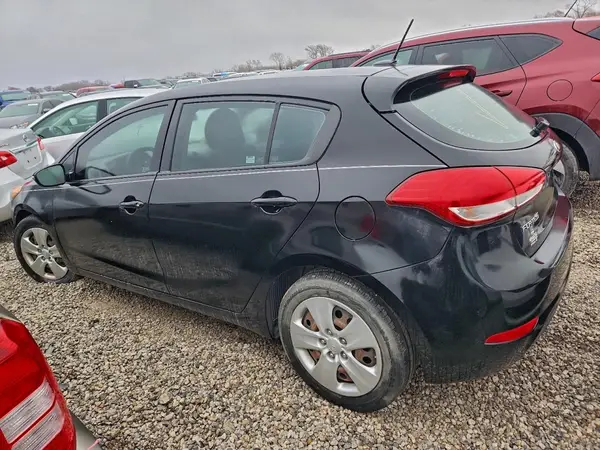 KNAFK5A81G5572551 2016 KIA FORTE - Image 2