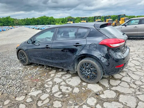 KNAFK5A81G5593190 2016 KIA FORTE - Image 2