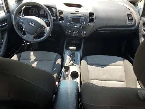 KNAFK5A81G5599362 2016 KIA FORTE - Image 8