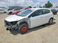 KNAFK5A81G5605614 2016 KIA FORTE