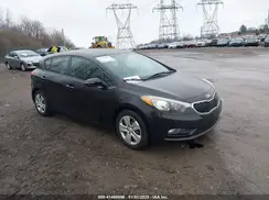 KNAFK5A81G5606018 2016 KIA FORTE