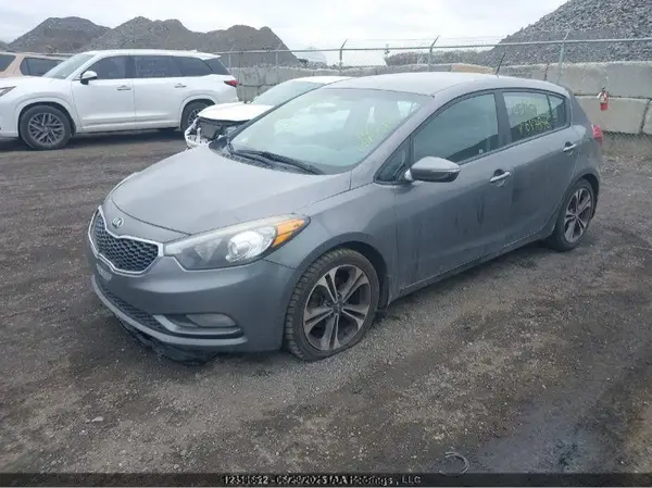 KNAFK5A81G5647846 2016 KIA FORTE - Image 2