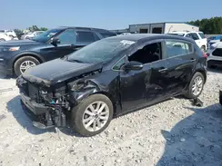 KNAFK5A81H5673607 2017 KIA FORTE